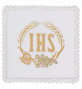 Chalice Pall Embroidered White IHS 7 1/2 Inch